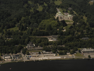12 Villa Hügel